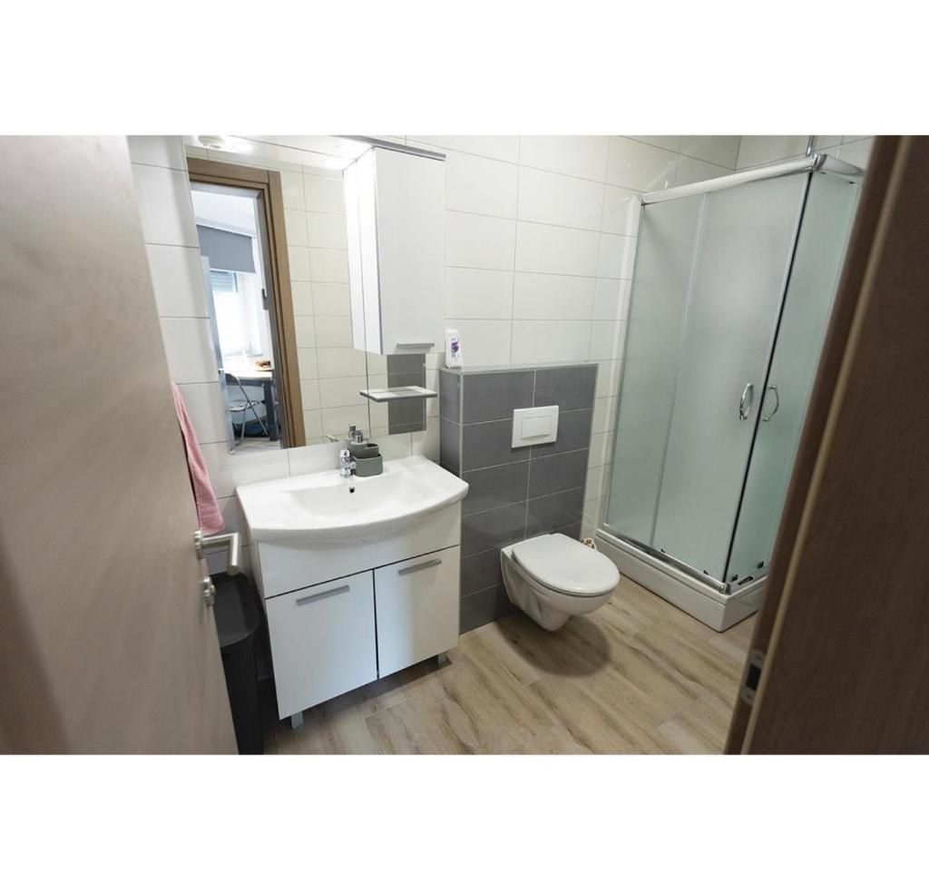 Apartmani Jedro Šilo Exteriér fotografie