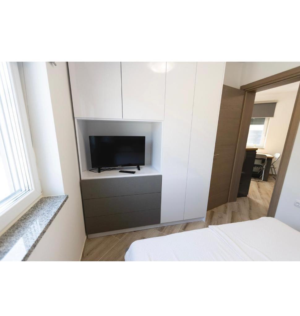 Apartmani Jedro Šilo Exteriér fotografie