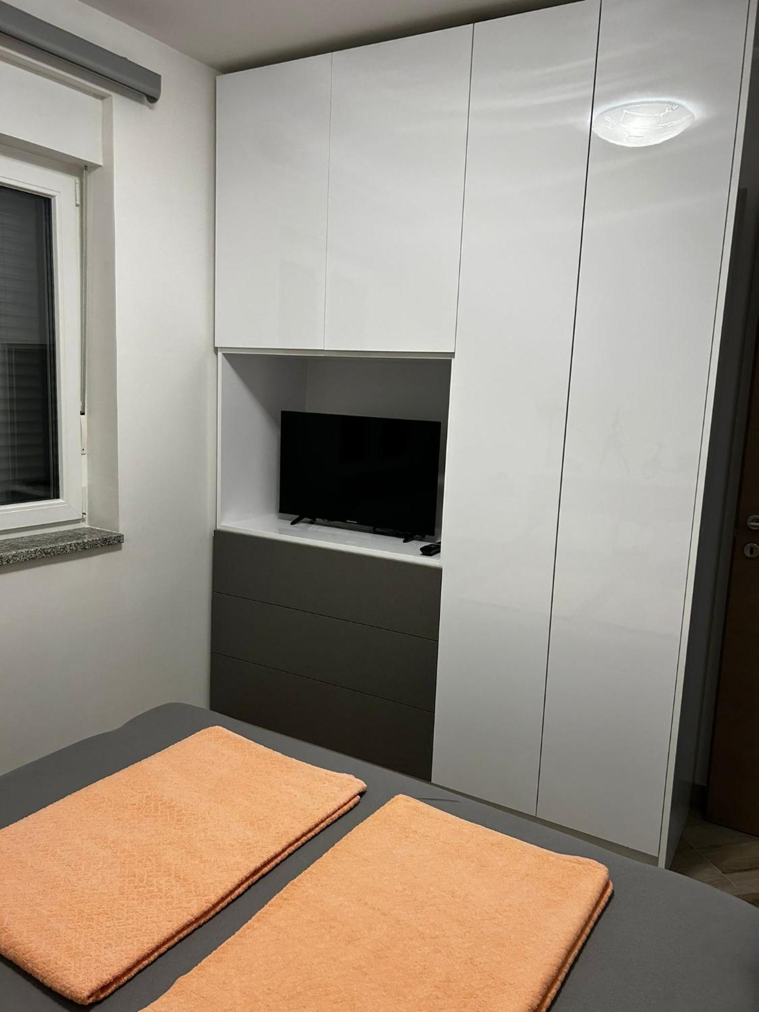 Apartmani Jedro Šilo Exteriér fotografie