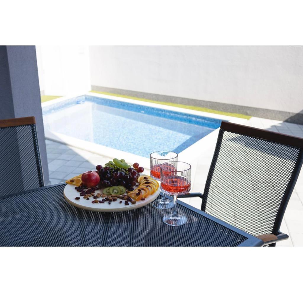 Apartmani Jedro Šilo Exteriér fotografie
