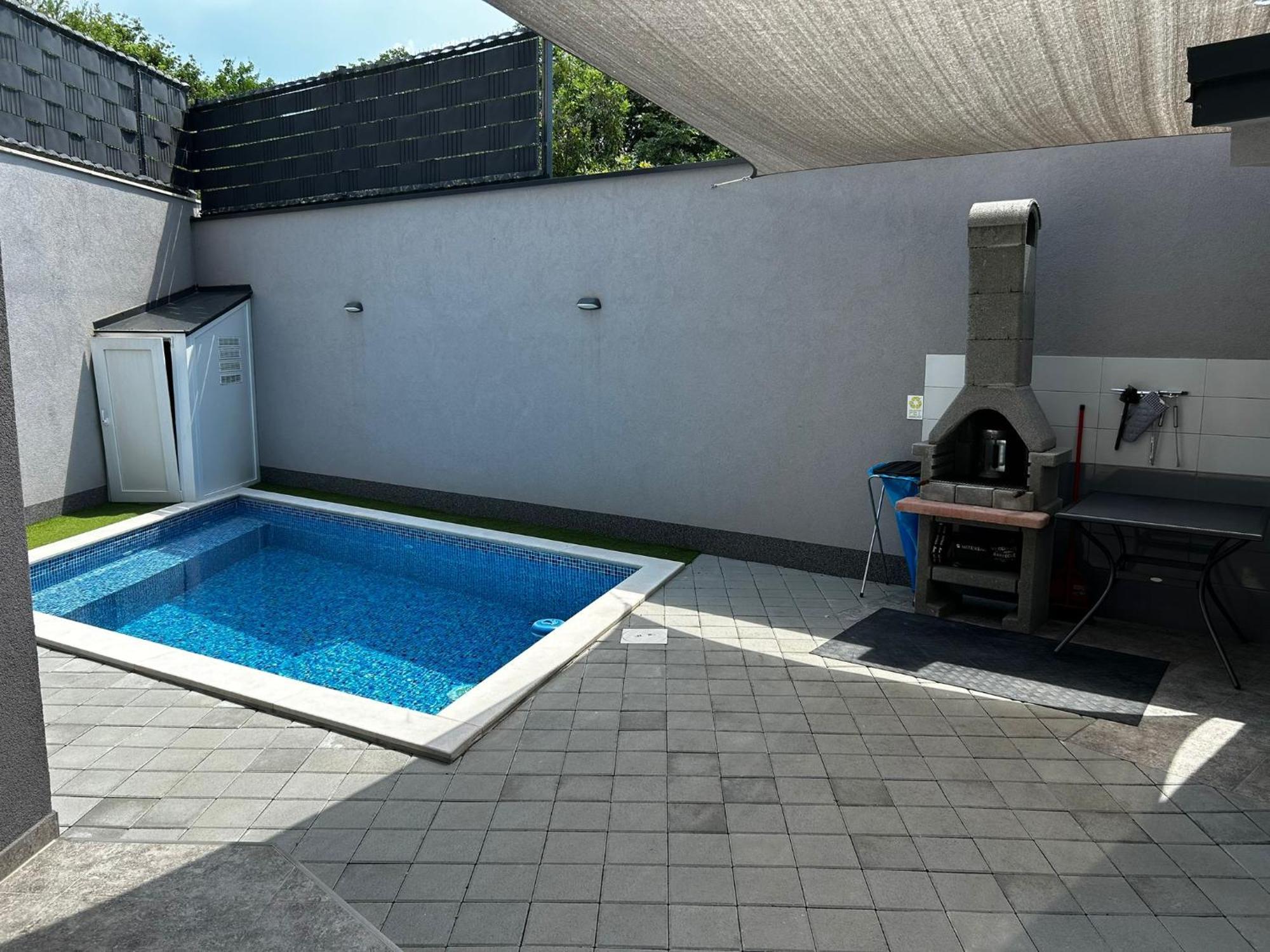 Apartmani Jedro Šilo Exteriér fotografie